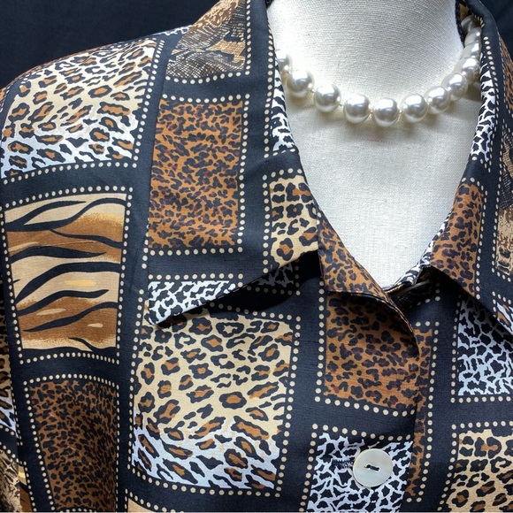 SilkLand Women’s 100% Silk Blouse 2X Button Front Animals Print Side Slits - Picture 5 of 11